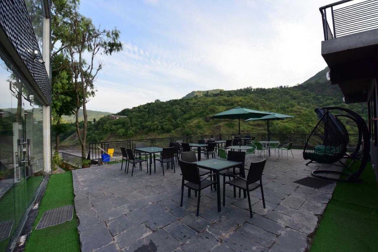 La Orilla Hotel Музаффарабад Екстер'єр фото